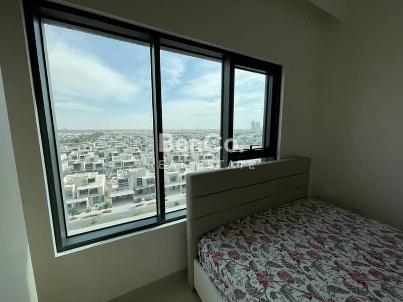 High Floor | Corner Unit | Pool And Park View - Image 9