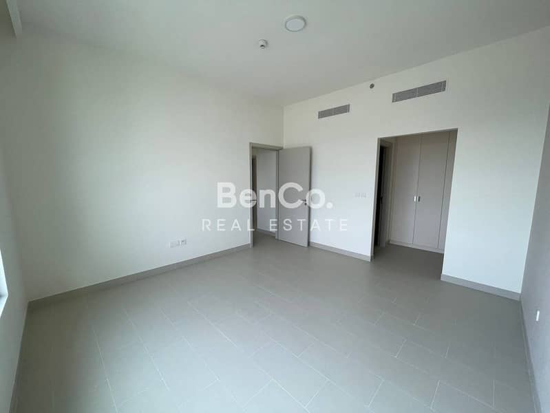 High Floor | Corner Unit | Pool And Park View - Image 10