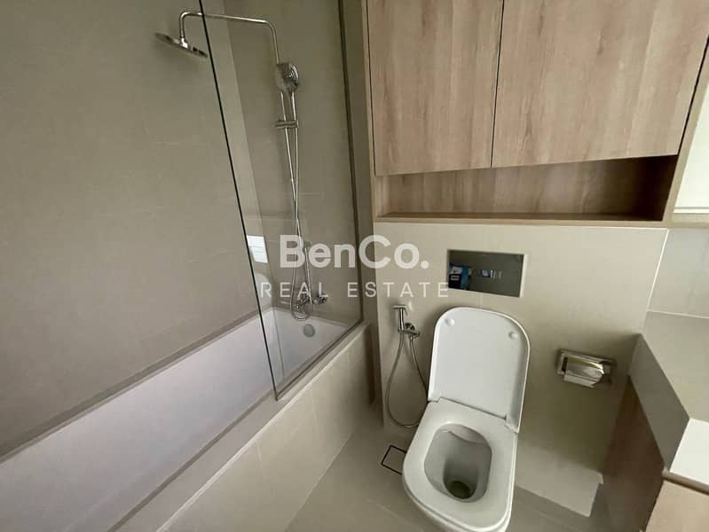 High Floor | Corner Unit | Pool And Park View - Image 21