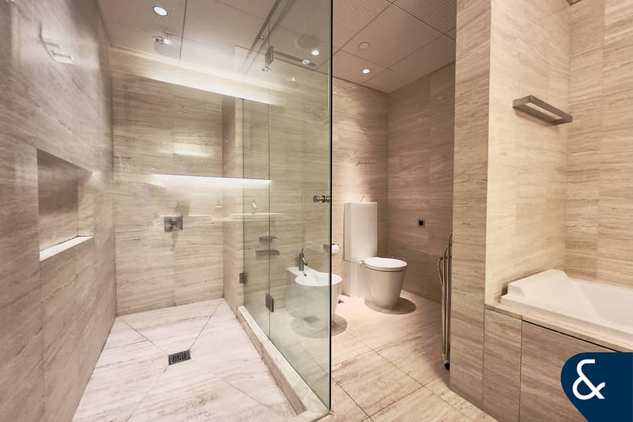 Burj Khalifa | Opera View | Fountain View - Image 10