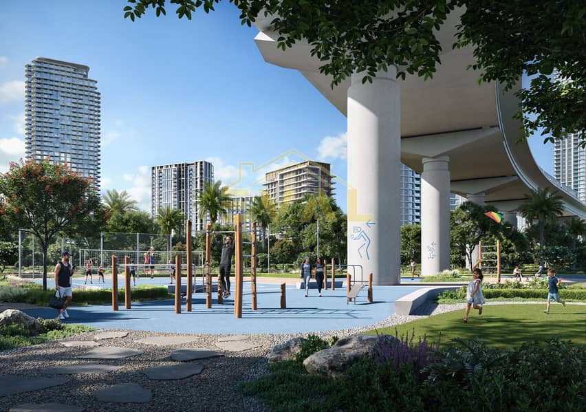 Corner Waterfront Residence | Elegant 3BR with Maid’s Room | High-Yield Opportunity - Image 12