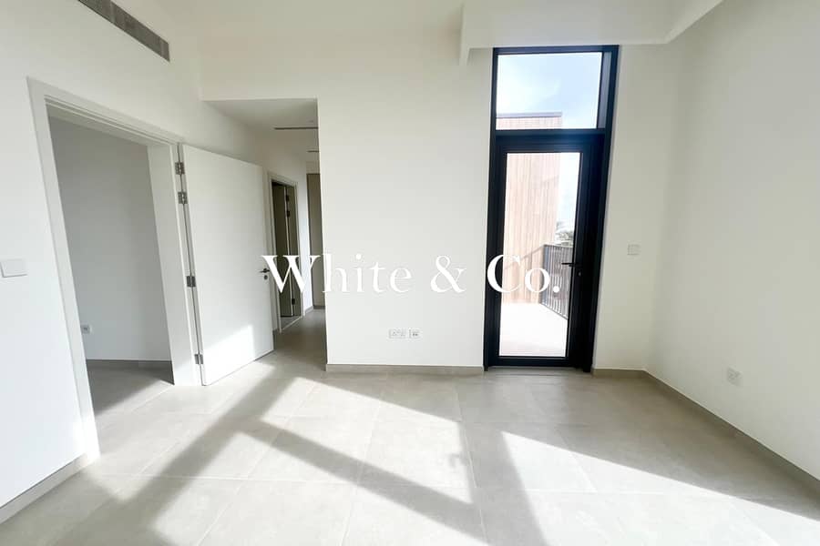 Large Plot | Brand New 4BR | Corner Unit