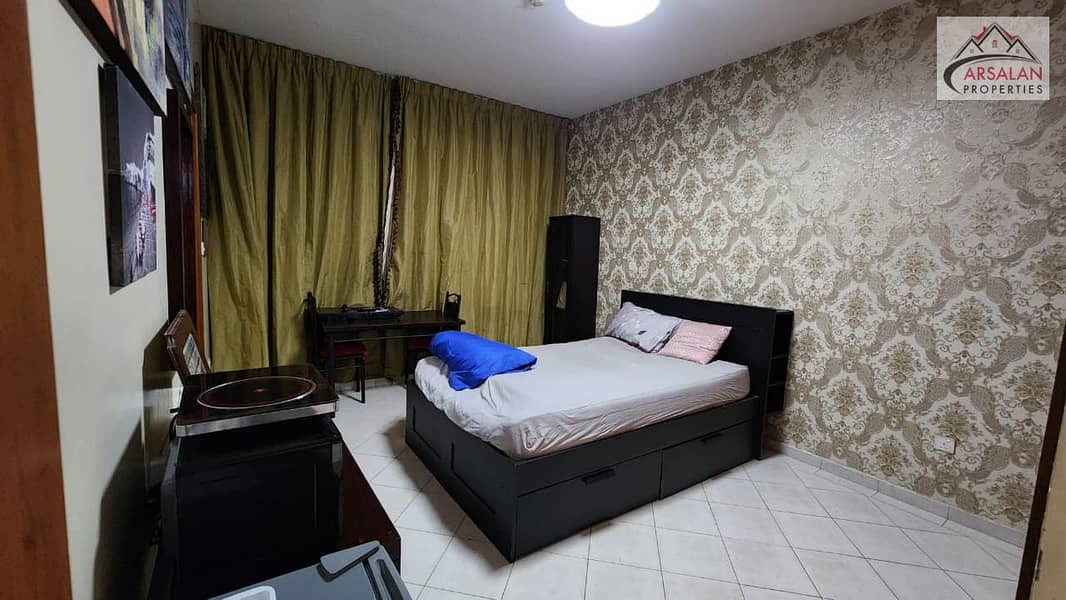 MODERN FINISH | LARGE BALCONY | PRIME LIVING SPACE | UPGRADED - Image 12