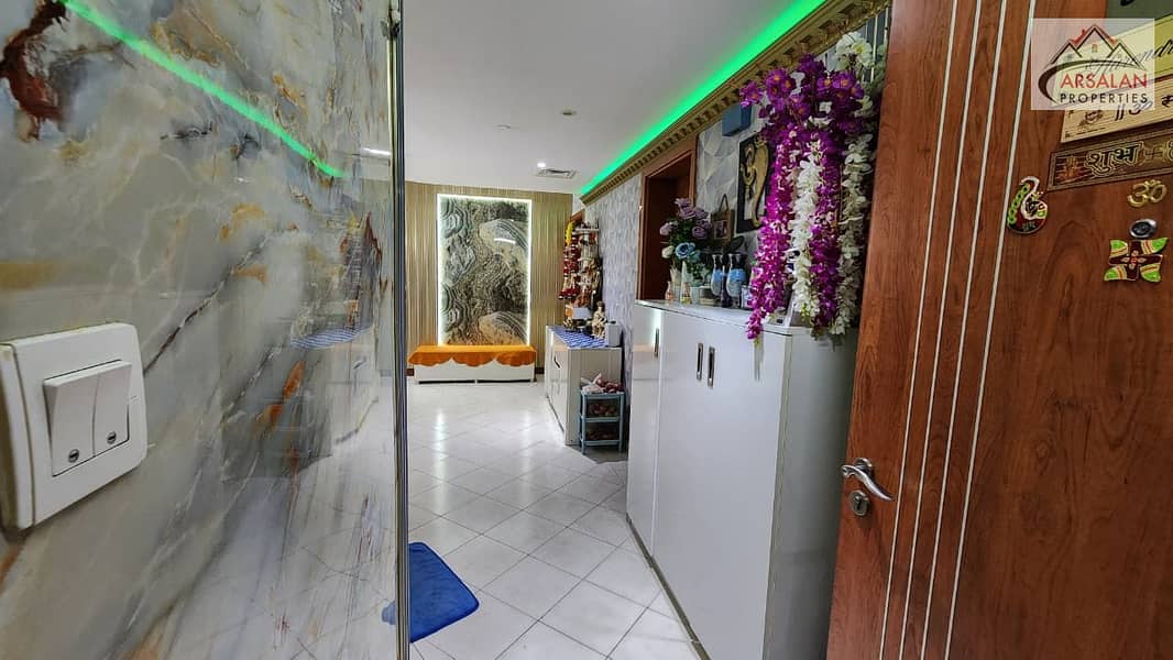 MODERN FINISH | LARGE BALCONY | PRIME LIVING SPACE | UPGRADED - Image 28