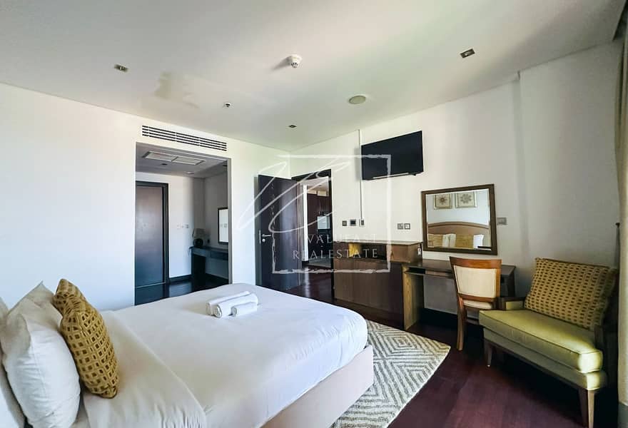 Spacious 2BR | Sea View | Royal Amwaj South - Image 15