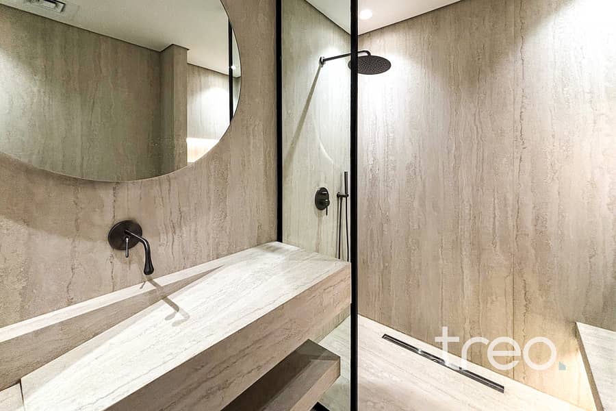 Premium Finish | 4 Bed | Luxury | Massive Plot - Image 25