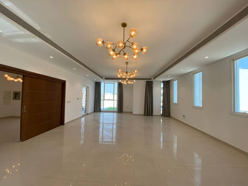 Spacious 5 BR Villa in Nad Al Sheba 4 for Rent