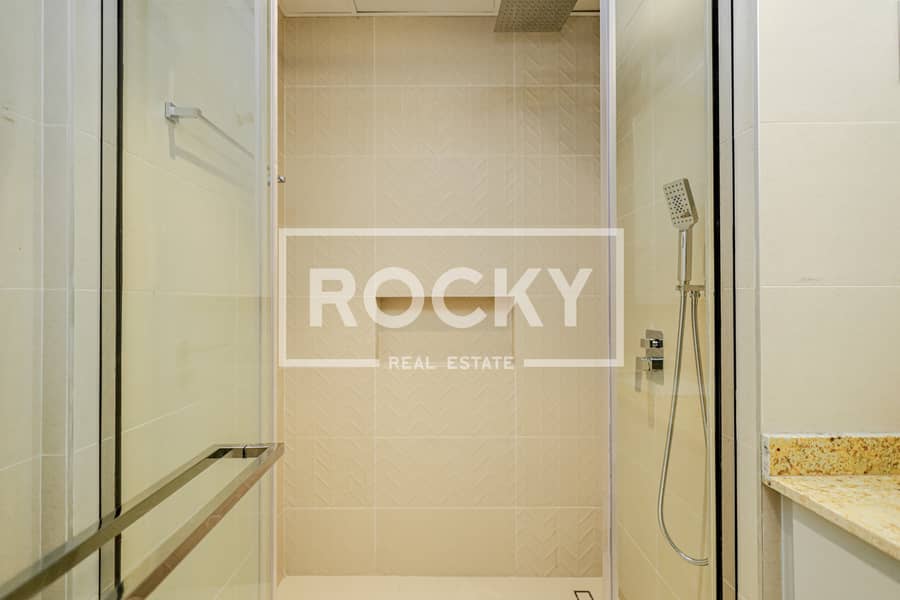 1 Bedroom | close kitchen | Unfurnished - Image 12