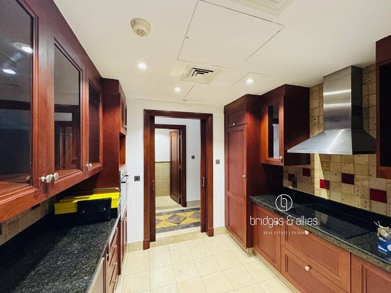 UPGRADED | 2BR+DINING | BURJ KHALIFA VIEW | VACANT - Image 7