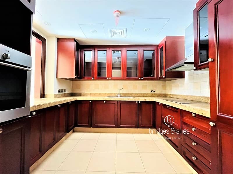 UPGRADED | 2BR+DINING | BURJ KHALIFA VIEW | VACANT - Image 8