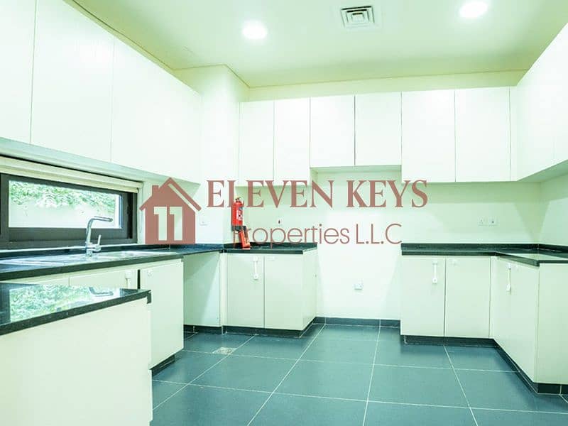 SPACIOUS 3BR+MAID FOR RENT IN TOPANGA / VACANT - Image 18