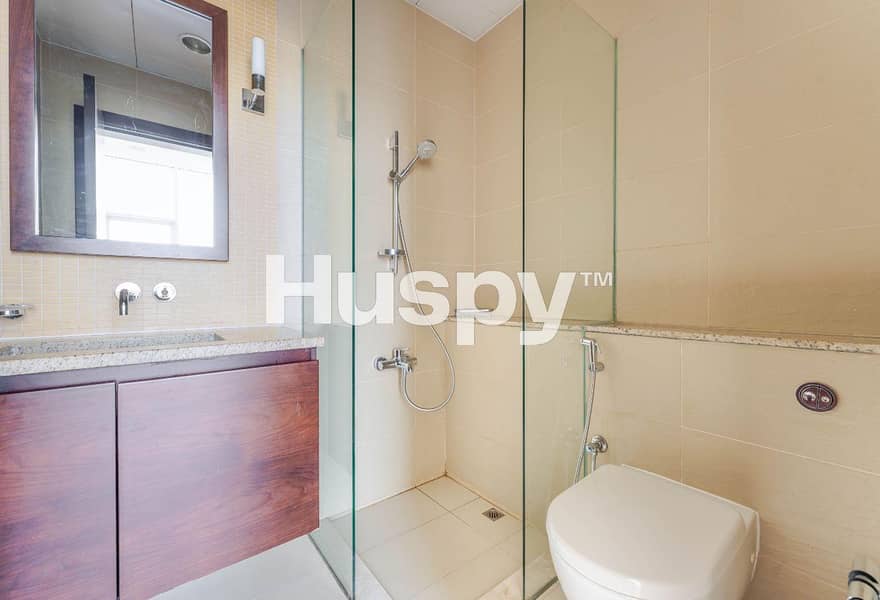 Sea View | Ready to Move | Spacious Layoout - Image 10