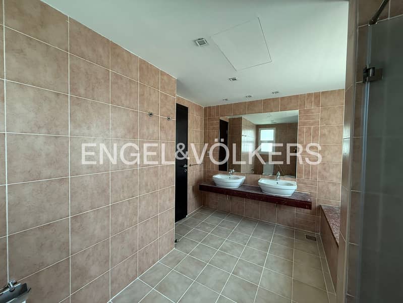 Corner Plot | Vacant Now | Mediterranean Villa - Image 7