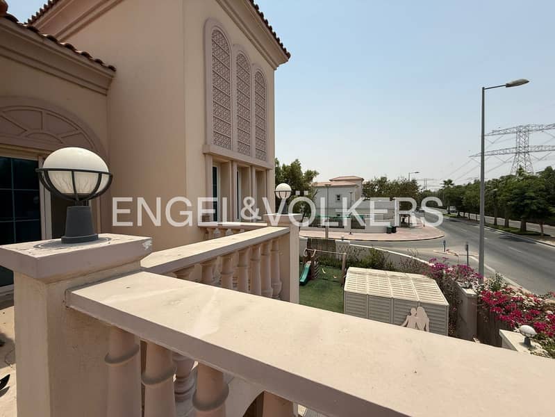 Corner Plot | Vacant Now | Mediterranean Villa - Image 10