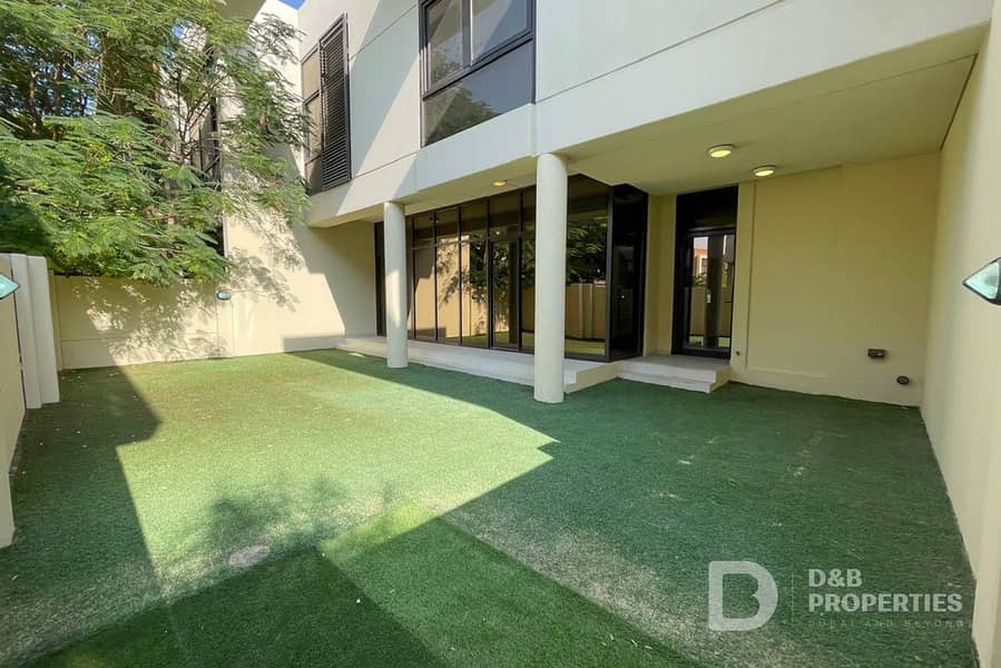 Well Maintained | Vacant | Premium Residential