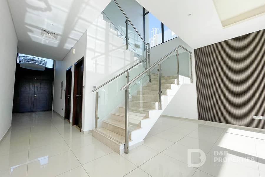 Park Side | Luxury Villa | Open V4 Layout