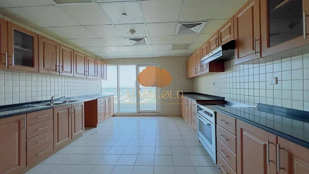 MASSIVE | NEAR TO METRO | PREMIUM BUILDING