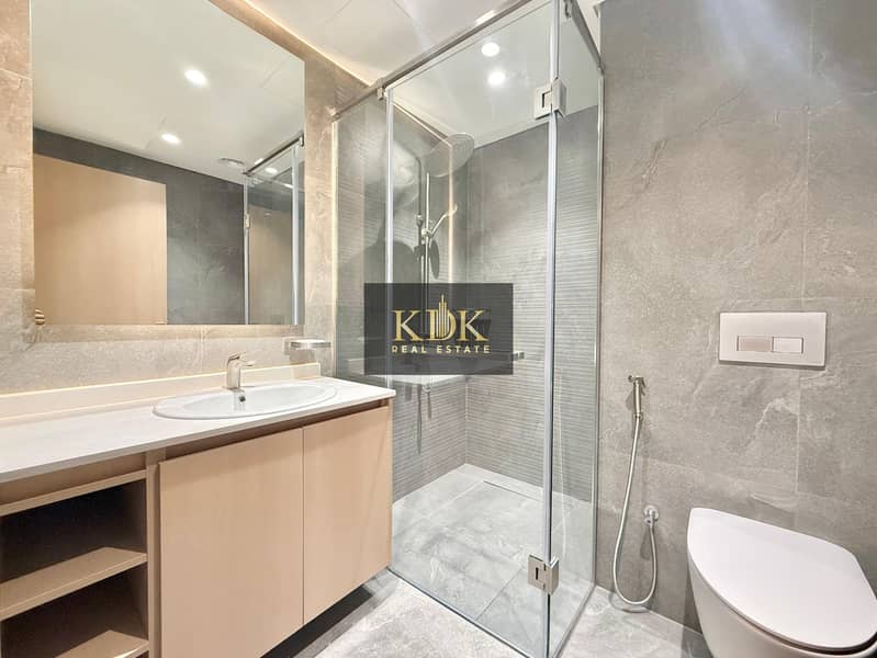 High Floor | Skyline View | Fully Furnished - Image 11