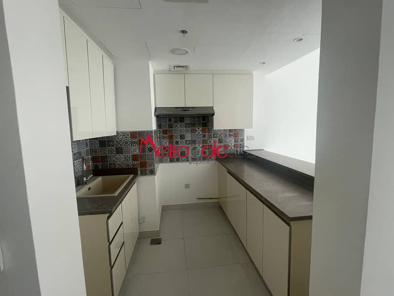 PRIME LOCATION | OPEN VIEW | HIGH FLOOR - Image 6