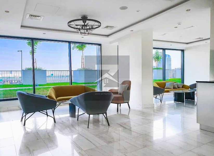 Available 25 Dec | Modern Studio | With Kitchen Appliances - Image 11