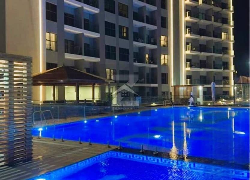 Available 25 Dec | Modern Studio | With Kitchen Appliances - Image 13