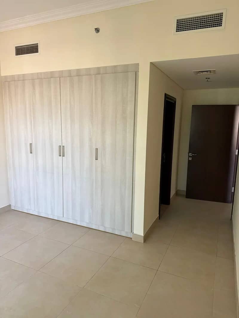 Elegant 1 Bedroom Apartment | Plaza Residences | Community Living