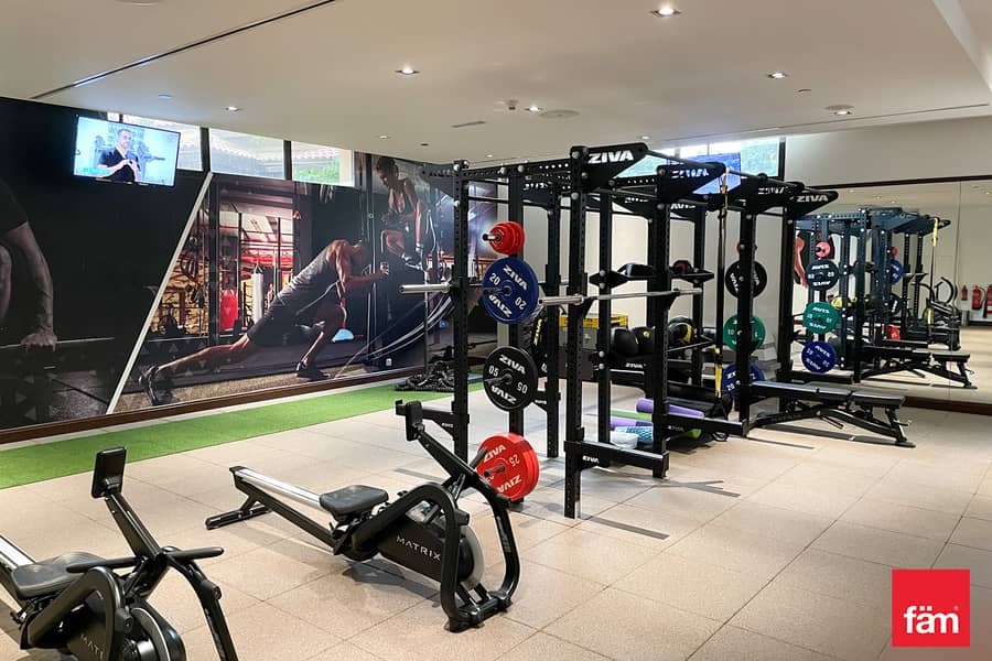 FLIPPING OPPORTUNITY/ VACANT / SEAVIEW / HUGE 1BED - Image 20