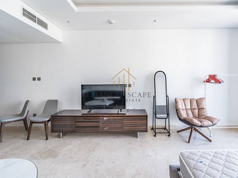 Spacious & Fully Furnished Studio for Rent in The Sterling East House, Business Bay - Image 7