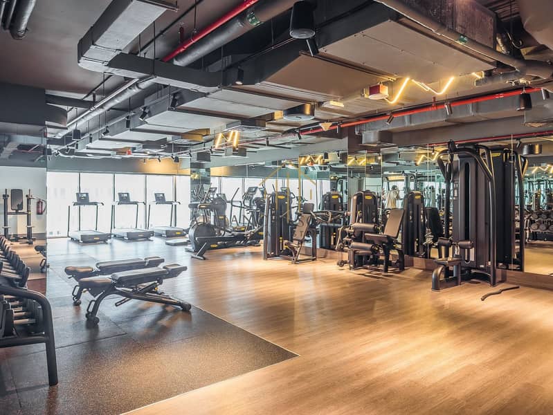 Spacious & Fully Furnished Studio for Rent in The Sterling East House, Business Bay - Image 9