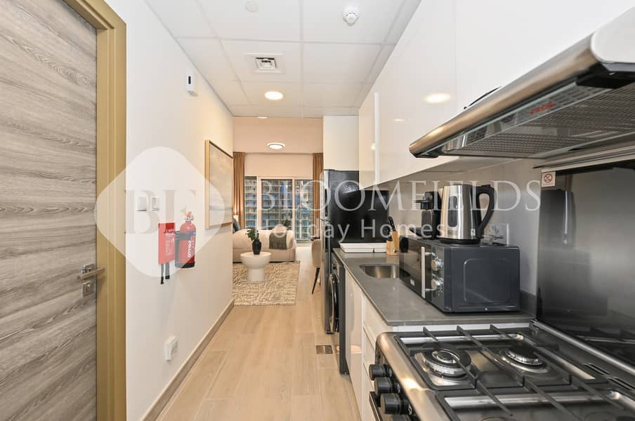 Fully Furnished | Flexible Stay | Pool Access