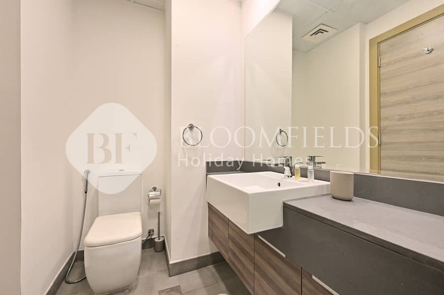 Fully Furnished | Flexible Stay | Pool Access - Image 15