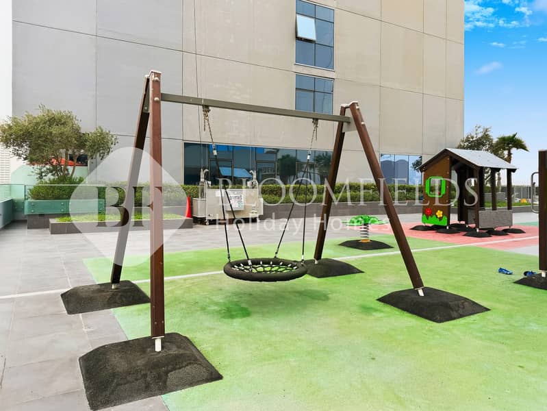 Fully Furnished | Flexible Stay | Pool Access - Image 23