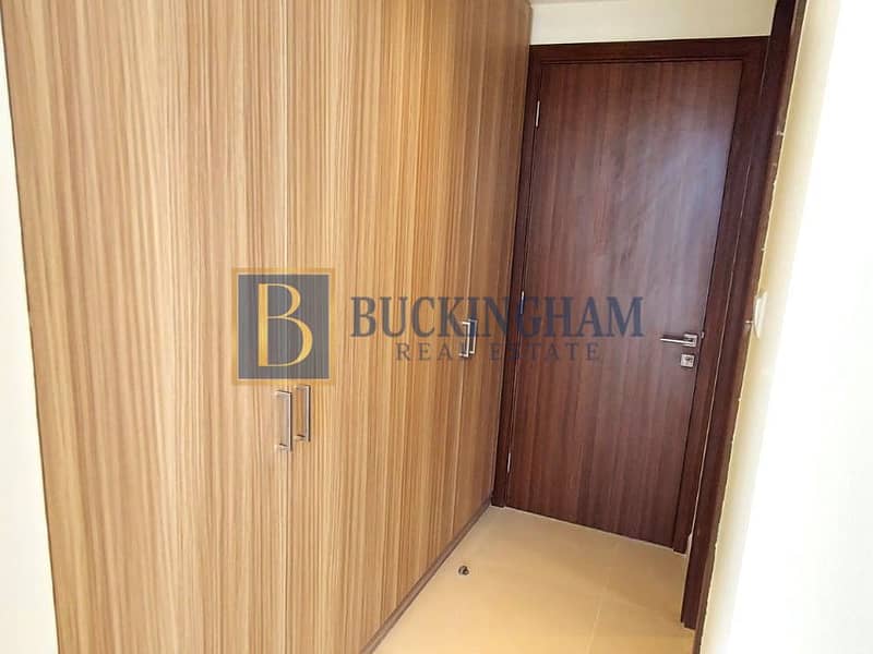 Spacious 3BR+Maids | Near Entrance | Rented - Image 7