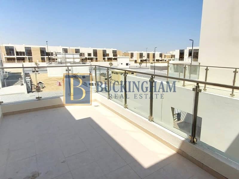 Spacious 3BR+Maids | Near Entrance | Rented - Image 24