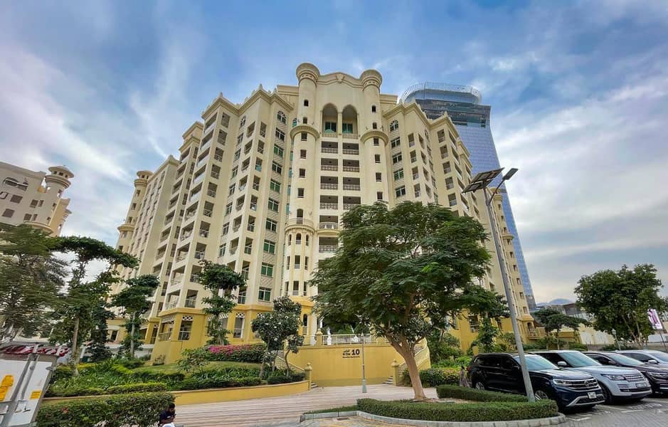 Exclusive 2BR Apartment | Sea & Burj Al Arab Views | Palm Jumeirah.