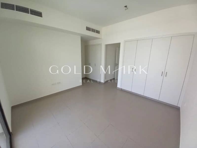 Close to Amenities | Single Row | Vacant