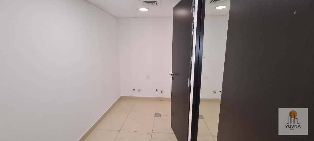 SPACIOUS 3 BEDROOM I PRIME LOCATION I HIGH FLOOR - Image 8