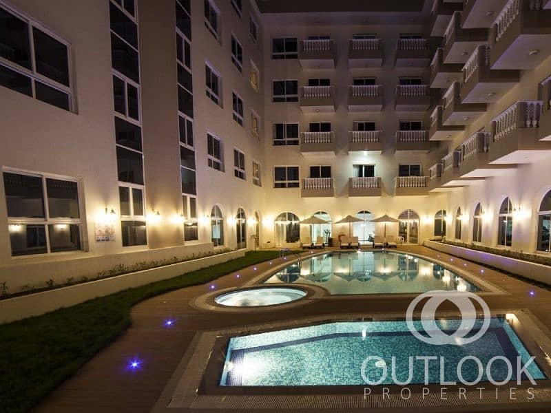 Best Price I Furnished I Near Mall & Park - Image 6