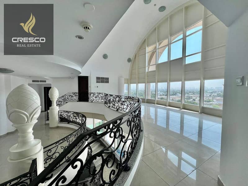 Burj Khalifa View | Private Pool | Maids Room