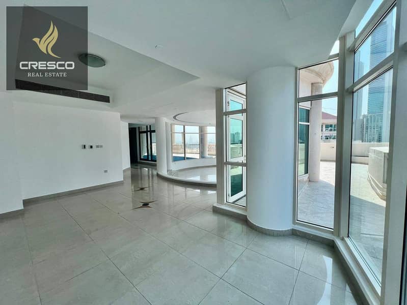 Burj Khalifa View | Private Pool | Maids Room