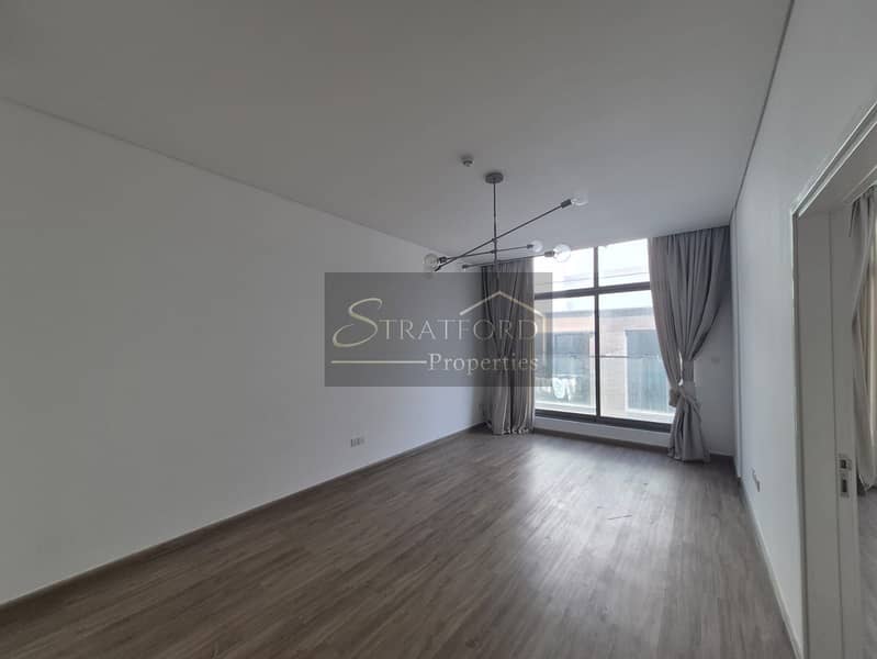 Spacious 1 Bedroom | Vacant | Premium Location