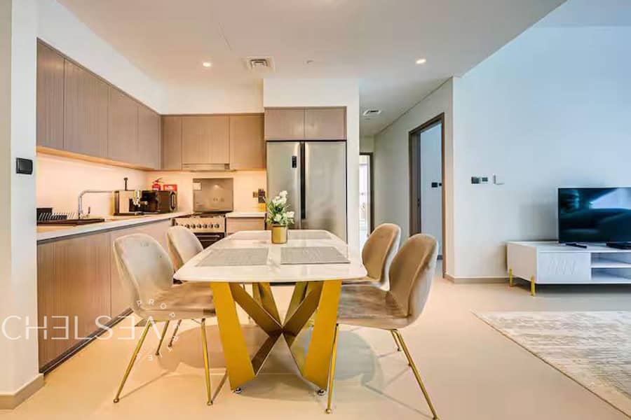 FOUNTAIN VIEW | FULLY FURNISHED AND EQUIPPED