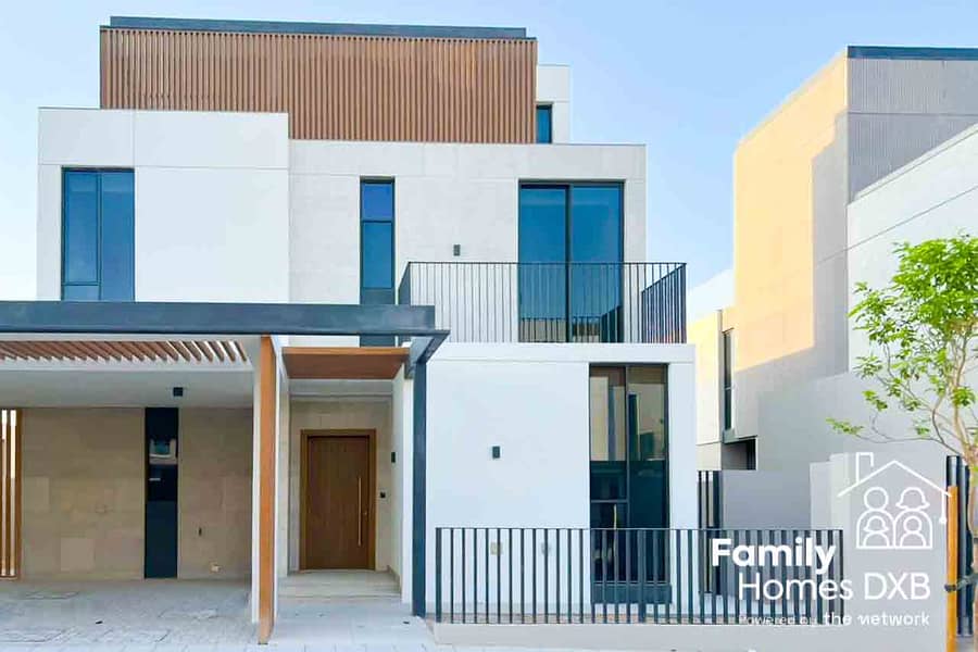 Viewable Mortage Accepted Close To Pool and Park