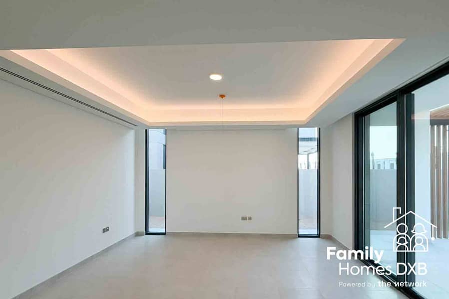 Viewable Mortage Accepted Close To Pool and Park