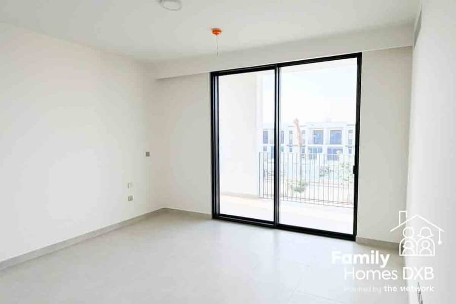 Viewable Mortage Accepted Close To Pool and Park