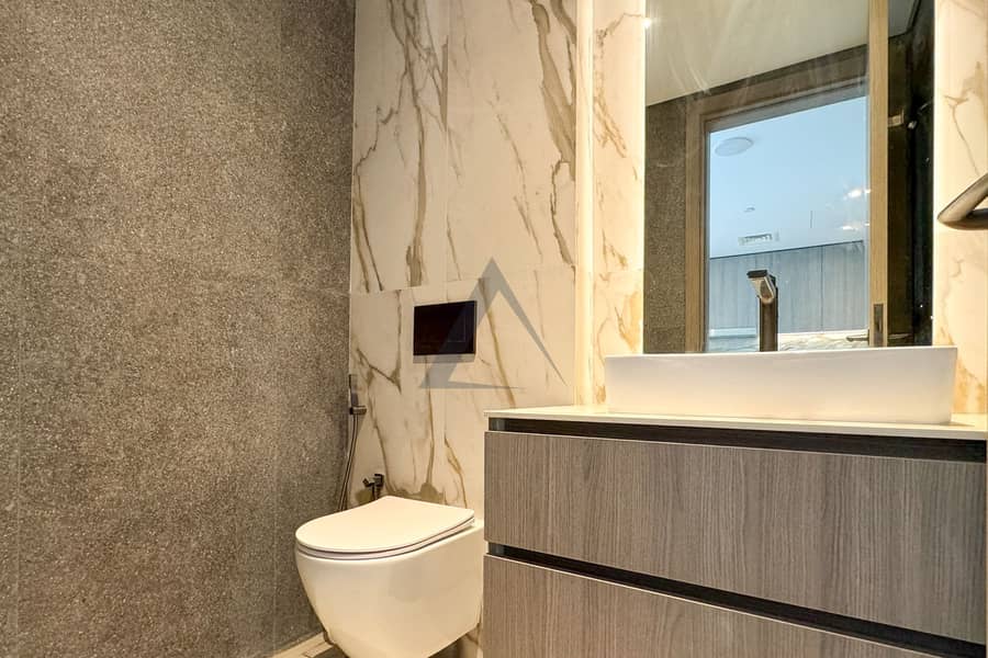 Spacious 1 BR | Ready to Move | 3 Cheques - Image 14