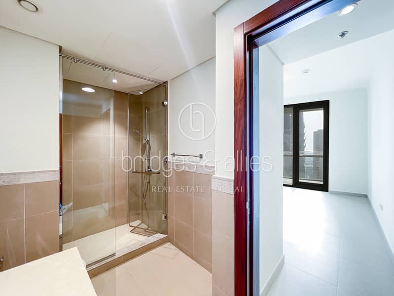 1 BED | FULL BURJ KHALIFA VIEW | BILLS INCLUDED - Image 14