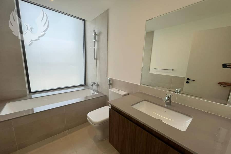 VACANT | INTERNAL FACING UNIT | EXCLUSIVE - Image 9