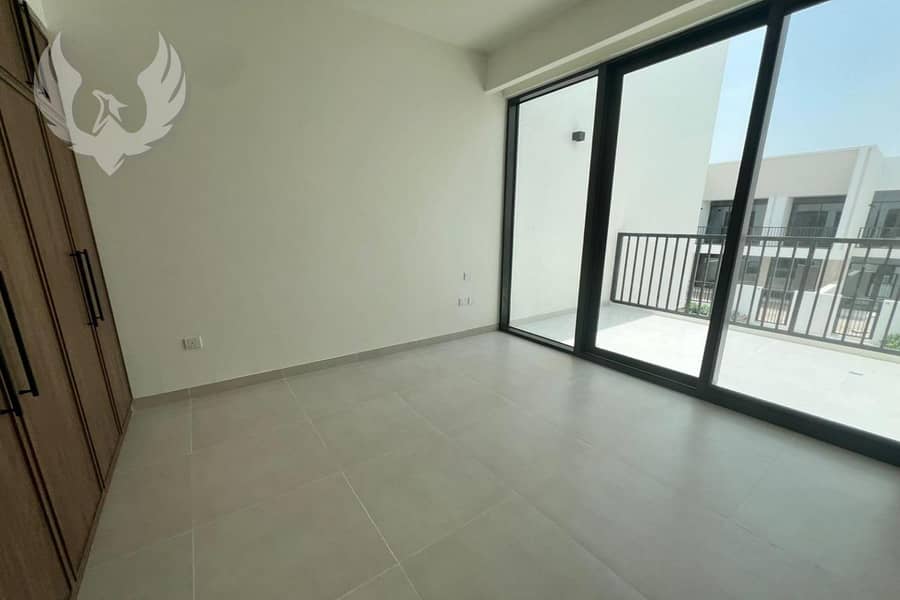 VACANT | INTERNAL FACING UNIT | EXCLUSIVE - Image 12