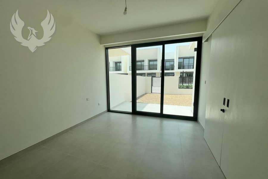 VACANT | INTERNAL FACING UNIT | EXCLUSIVE - Image 19